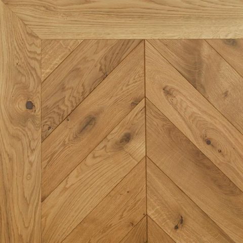 500 x 90mm European Oak Rustic Chevrons 20mm Thickness
